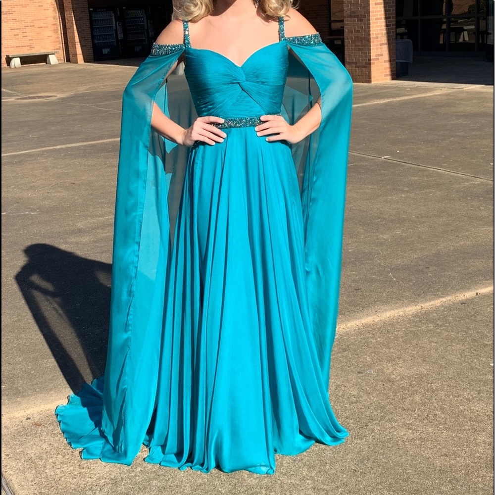 Sherri Hill gown
